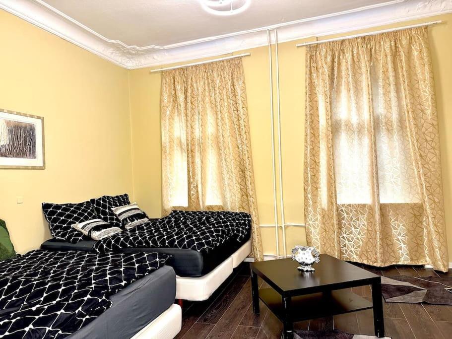 Schoenes Grosses Apartment Im Zentrum Berlins エクステリア 写真